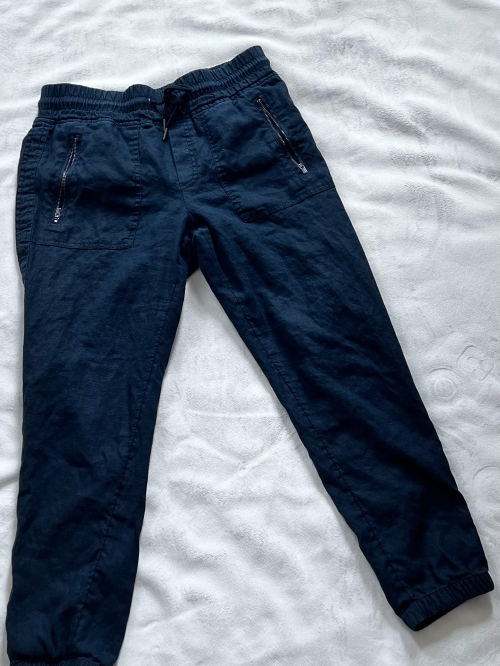 Athleta Black Women's Jogger Pants with Zip Pockets Size 6